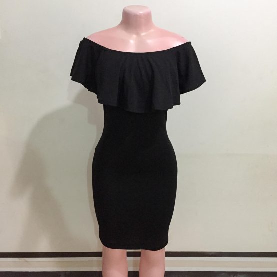 Ladies Black Fitting Off-shoulder Dress (Size 8&10)