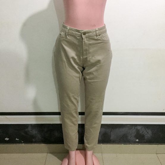 Ladies Khaki Trousers (Size 14)