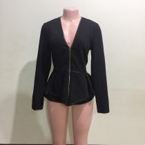 Ladies Black Blazer (Size 10-12)