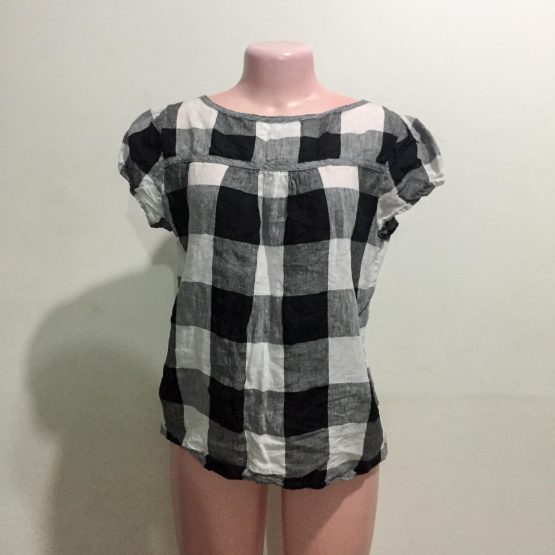 Black and White Checked Top (Size 8-10)